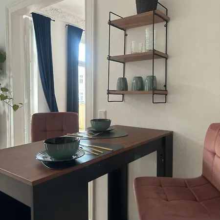 Five O- Kingsize Hesse Apartment Wittenberge